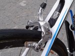 Levi_Leipheimers_Discovery_Channel_Trek_Madone_rear_brake_and_pads.jpg