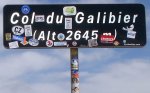 the%20stickers%20are%20a%20sig%23919[1].jpg