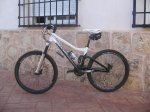 GIANT 011.jpg