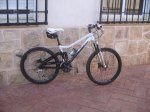 GIANT 012.jpg