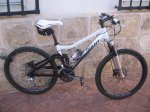 GIANT 013.jpg