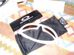 Oakley6_1015x761.JPG