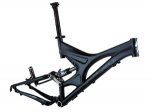04SWorksEnduroFrame_d.jpg