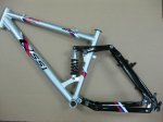 Ussi Frame.jpg