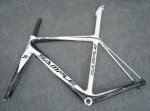 Frame seatpost integrated3.JPG