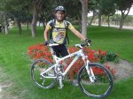 P1190898 Nacho Con Su Bici Nueva.jpg