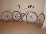 bici y ruedas peq.jpg