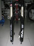 01  ROCK SHOX REVELATION.jpg