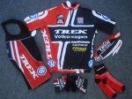 Trek set rojo-negro1_988x741.jpg