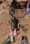 20090505015916_bikeaccident_0.jpg
