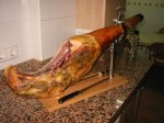 Pata_jam%C3%B3n_serrrano.jpg