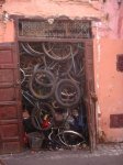 Taller  de bicicletas en Marrakech.jpg