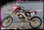 ADHESIVOS ANART RACING modelo ZERO para Honda de M. Ramirez .jpg