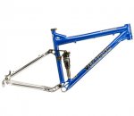 ventana_elsaltamontes_blue_2010.jpg