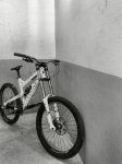 04122009169-001_fh&#10.jpg
