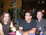 Nocturna sin bicis 5-10-06 Pelos,Victor y J@se.jpg