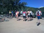 grupo en el avituallamiento.jpg