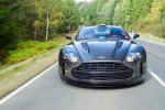 Aston Martin carrozado en carbono.jpg