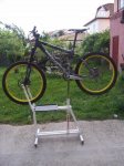 banco con bici.jpg