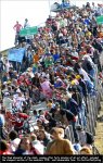 giro10st16-fans.jpg