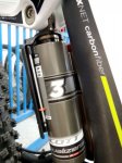 2011-scott-genius-lt-mountain-bike03-450x600.jpg
