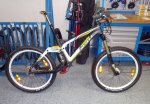 2011-scott-genius-lt-mountain-bike11.jpg