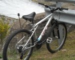 detalle 2 bici GT.jpg