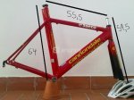 cuadro rojo medidas.jpg