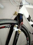 yeti_fork.jpg