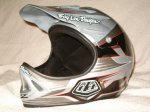 tld_d2_front_145.jpg