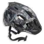 b_08_casco_fox_flux_necamu.jpg