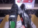 19082010057.jpg
