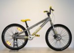 scott-bicycles-voltage-24-dirt-jump-mountain-bike02.jpg