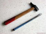 cincel y martillo.jpg