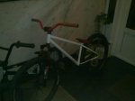 15102010035.jpg