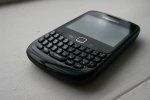 photos-blackberry-curve-8520-handset-1.jpg