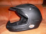 casco y espinilleras 4.jpg