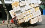 exceso_carga_bicicleta.jpg