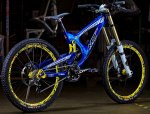 2011-intense-cycles-m9-fro.jpg