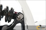 v10c-blkgld-07.jpg