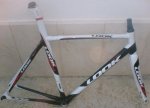 LOOK LATERAL2.jpg