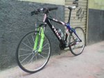TREK 9.8 CON SLICKS.jpg