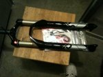 avid-rock-shoks 002 red..JPG