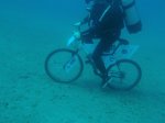 bici en agua.jpg