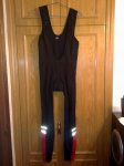 06.cullote rojo-negro delante.jpg