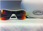 oakley3.jpg