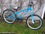 bikepic_1557_1.jpg