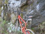Weyless hielo red.JPG