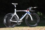 Wiggins_Sky_Pinarello_Graal.jpg