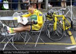 tdf11st15-read.jpg